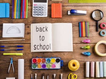 Top 5+ các dụng cụ học tập lớp 10 cần cần thiết khi học tập